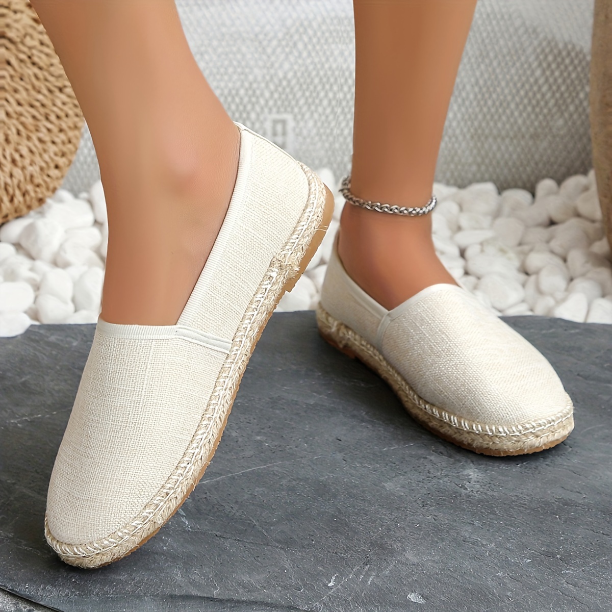 Women s Casual Slip Flats Fashion Canvas Espadrilles Round details 3